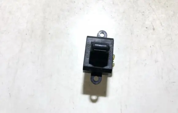Volkswagen Golf IV Electric window control switch 4685434