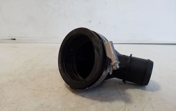 Intercooler hose/pipe