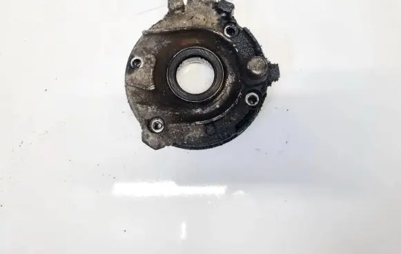 Volvo S60 Oil pump 3063737
