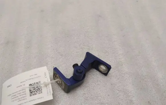 Volkswagen PASSAT B8 USA Rear door upper hinge 7N0831401A