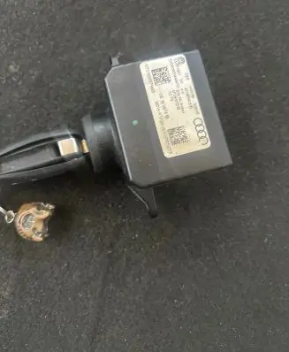 Audi A6 S6 C6 4F Ignition lock 4F0909131E 33301301 4F0910131E