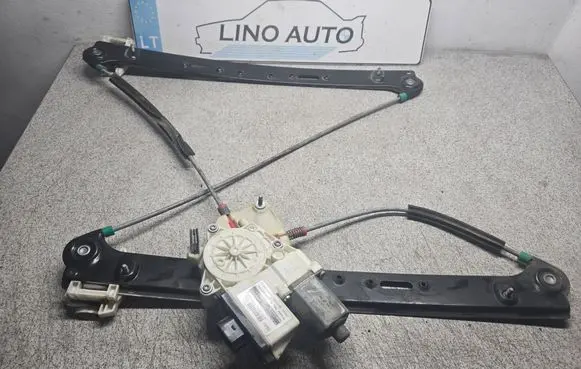 BMW X3 E83 Front door electric window regulator 69259641 S007083006