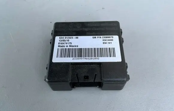 Chevrolet Camaro Light module LCM 23389979 5DS01232300 316627975