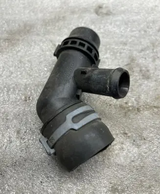 Audi A6 S6 C7 4G Engine coolant pipe/hose 4G0122293CA