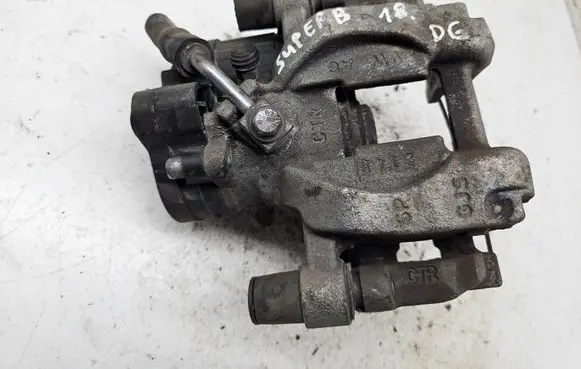 Skoda Superb B8 (3V) Rear brake caliper 3Q0615405