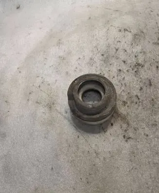 Audi A8 S8 D2 4D Rear coil spring rubber mount 