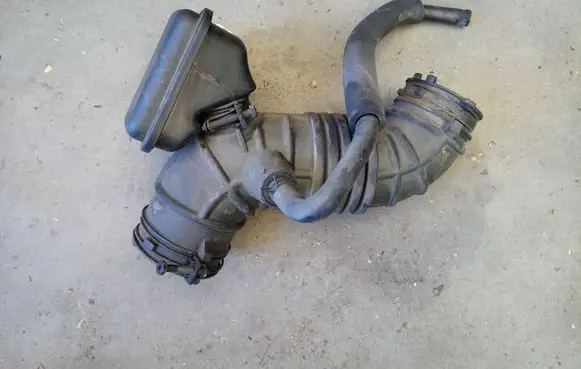 KIA Sportage Air intake hose/pipe