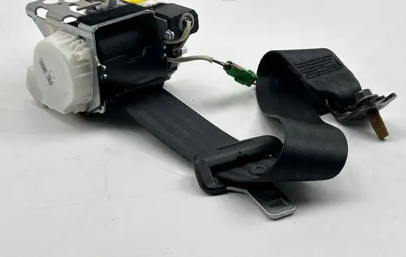 Volvo XC60 Rear seatbelt 34033922C 95011 BAMPT10597