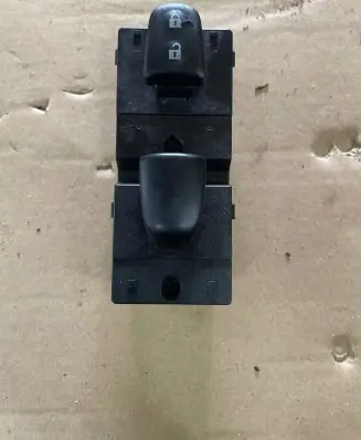 Nissan Juke I F15 Electric window control switch 254111KA0A 2620