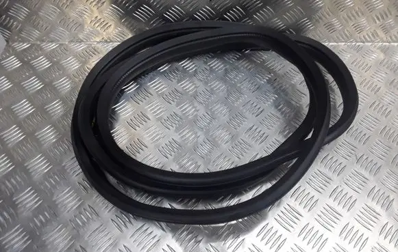 Toyota Aygo AB40 Front door rubber seal 