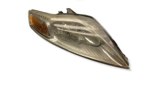 Ford Mondeo MK IV Headlight/headlamp 