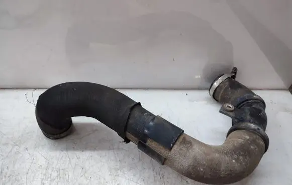 Fiat Freemont Air intake hose/pipe
