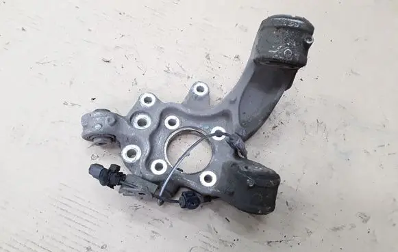 Honda CR-V Rear wheel hub spindle/knuckle NOCODE