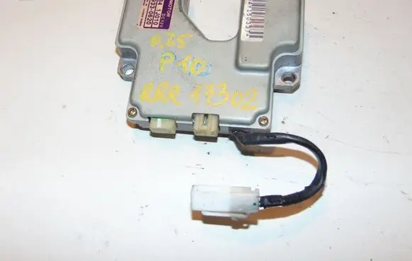 Nissan Primera Airbag control unit/module 985841J010