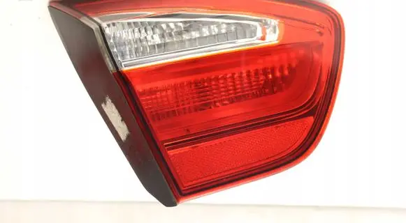 KIA Rio Tailgate rear/tail lights