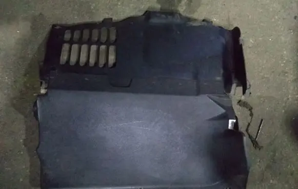 Mercedes-Benz W123 Dashboard lower bottom trim panel 