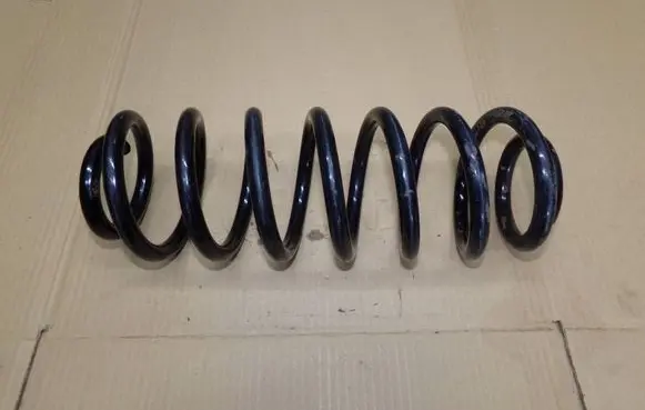 BMW 5 E39 Rear coil spring
