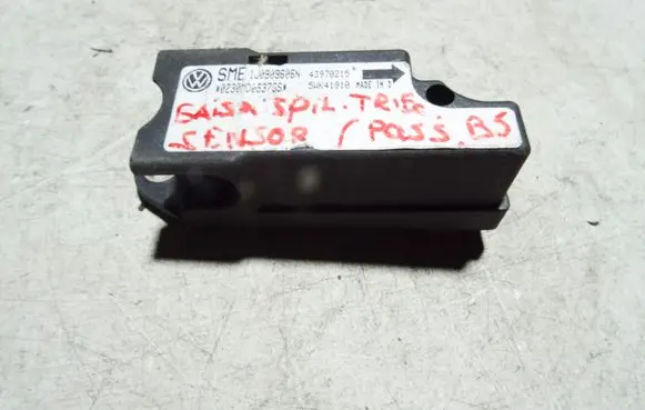 Volkswagen PASSAT B5 Airbag deployment crash/impact sensor 1J0909606N