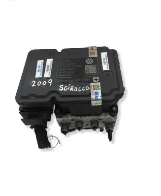 Volkswagen Golf VI ABS Pump 1K0907379AE 1K0614517BE 10096103083