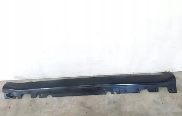 BMW X5 E70 Sill 8038289