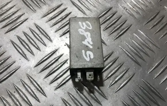 Renault Laguna I Other relay 7700844036