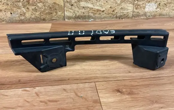 Volkswagen Caddy Front bumper mounting bracket 1T0807890B DNW013837