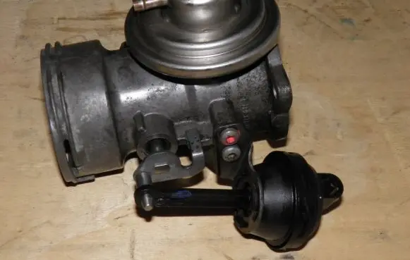 Volkswagen Transporter - Caravelle T5 Throttle valve