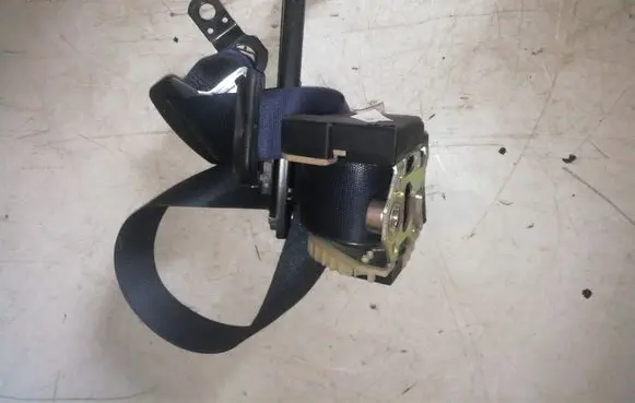 Land Rover Range Rover L322 Front seatbelt 43594