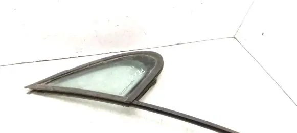 Peugeot 207 CC Front vent window/glass (coupe) 43R001163 AS2 M22