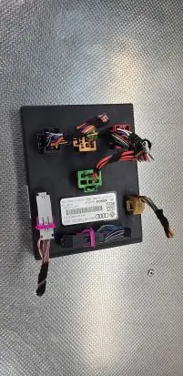 Audi A4 S4 B8 8K Comfort/convenience module 8K0907063DJ