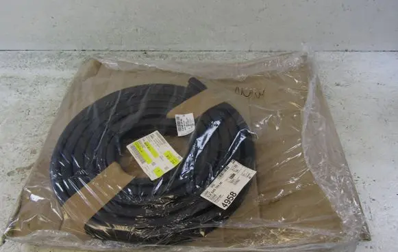 Volkswagen Multivan T6 Seal rubber (tailgate) 7LA829193AB
