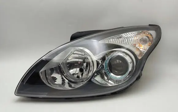 Hyundai i30 Headlight/headlamp 921012R000 1EL01014601 111117124647