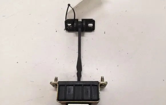 Mercedes-Benz C W203 Front door check strap stopper