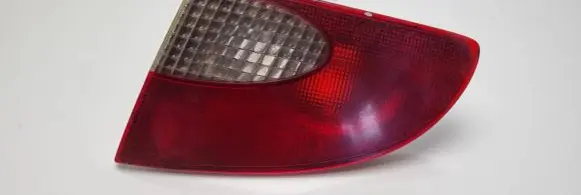 Toyota Avensis T220 Tailgate rear/tail lights 23300202 E008