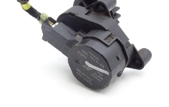 Ford Galaxy Air flap motor/actuator 7M3907511E YM2H-19E616-AA YM2H19E616AA