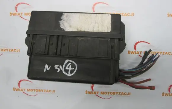 Jeep Patriot Relay mounting block P68058112AB