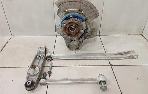 Porsche 718 Cayman 982 982c Rear wheel bearing hub 982505435D