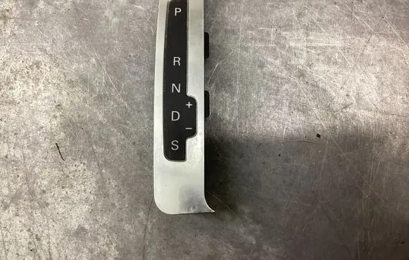 Audi A6 S6 C6 4F Gear shift selector indicator 4F1713463B
