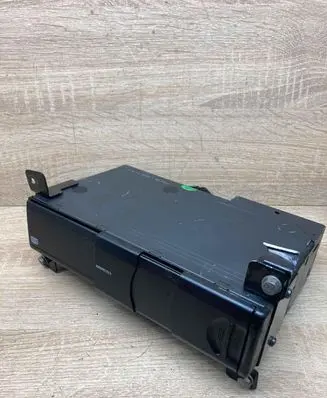 BMW 5 E39 CD/DVD changer 6913388 8364931