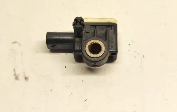 Dodge Challenger Airbag deployment crash/impact sensor A1668210151 56054085AA