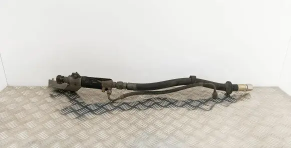 Mercedes-Benz SLC C107 Air intake hose/pipe