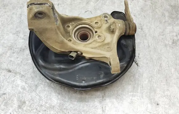 Audi TT TTS Mk2 Front wheel hub 8J0407253D 8J0615311
