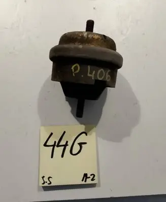 Peugeot 406 Engine mount bracket 184472