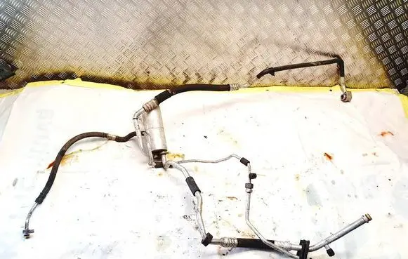 Audi A4 S4 B7 8E 8H Air conditioning (A/C) pipe/hose 8e0260707a