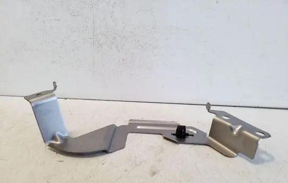 Ford Kuga III Other engine bay part LJ6BS613B36AC