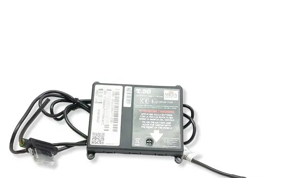 BMW 1 E82 E88 Aerial GPS antenna E2419R05