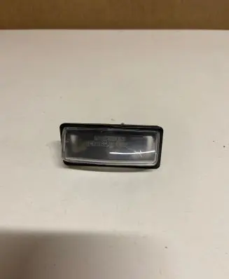 Nissan Murano Z52 Number plate light