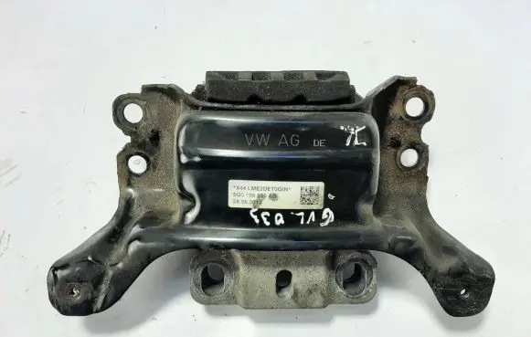 Skoda Octavia Mk3 (5E) Engine mount bracket 5Q0199555AB