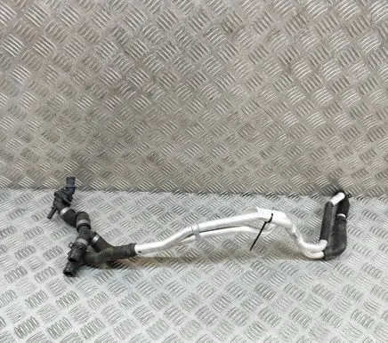 Mercedes-Benz C W205 Engine coolant pipe/hose A2055061960