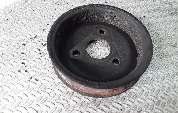 Opel Vectra B Power steering pump pulley 90528666